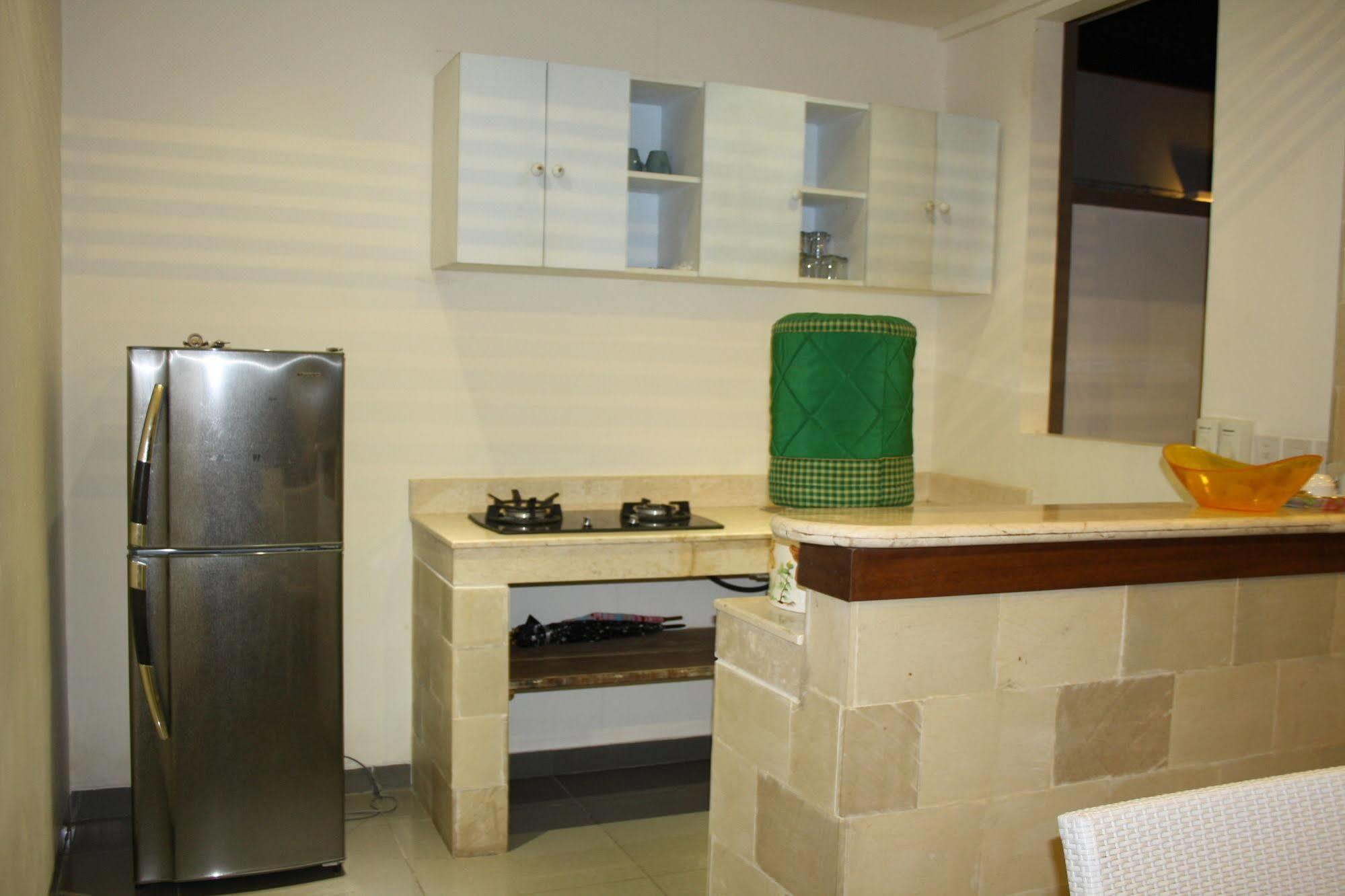 Gili Pearl Three Bedroom Villa Quần đảo Gili Ngoại thất bức ảnh