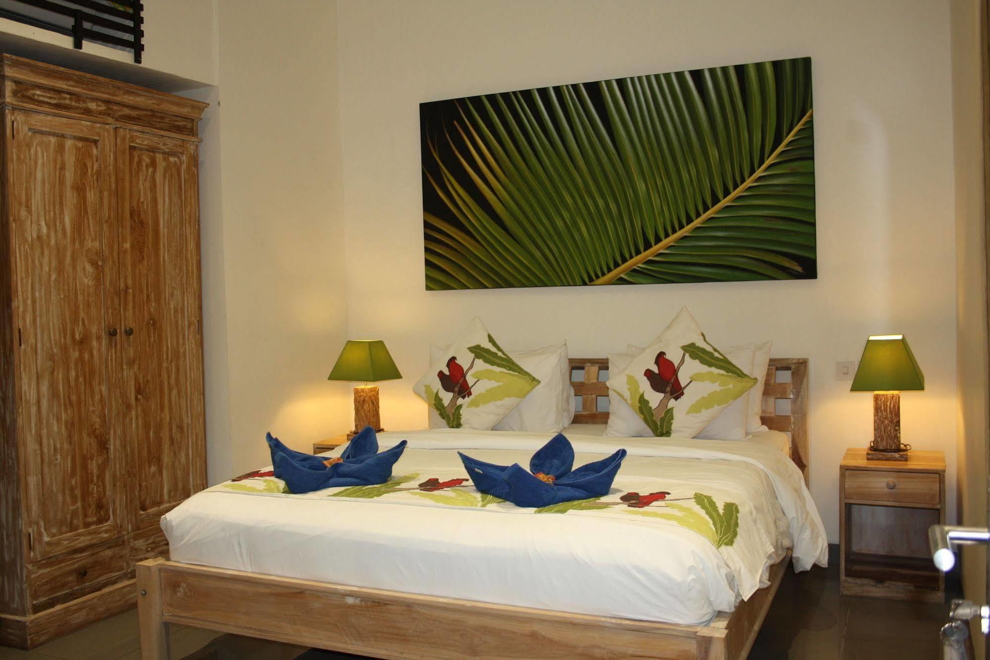 Gili Pearl Three Bedroom Villa Quần đảo Gili Ngoại thất bức ảnh
