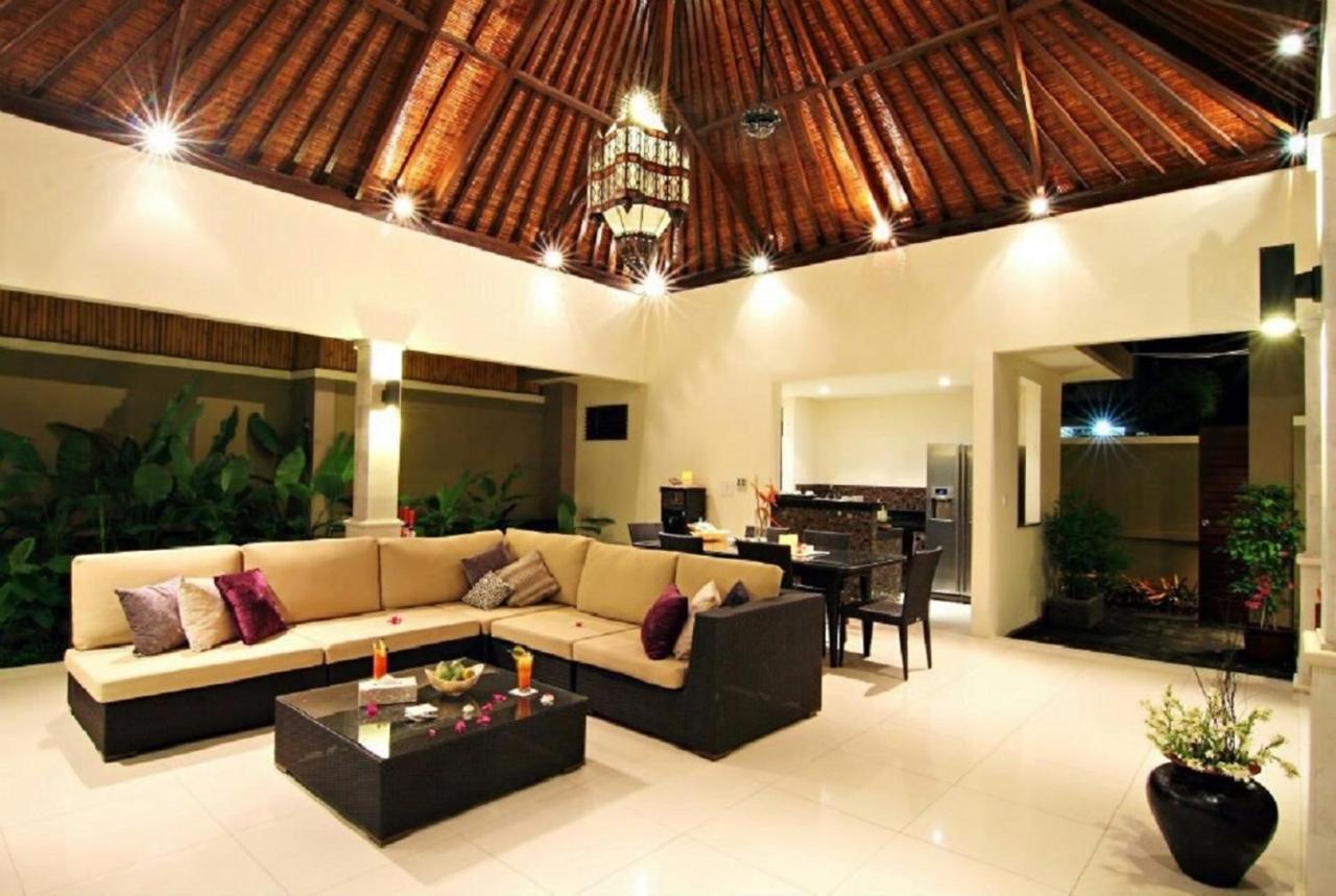 Gili Pearl Three Bedroom Villa Quần đảo Gili Ngoại thất bức ảnh